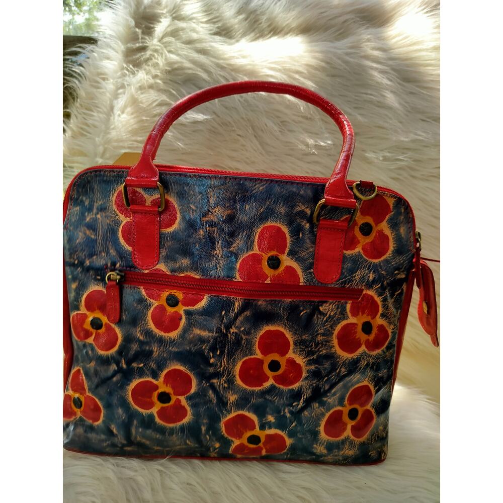5533)Vivid by Sukriti Handpainted Leather Red Blue Poppy Flower Shoulder Bag - Picture 4 of 10